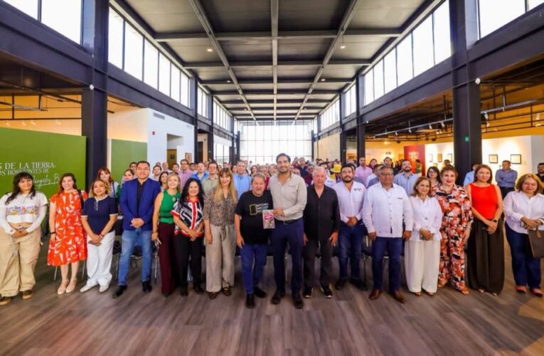 Presentó Paco Ignacio Taibo II una obra literaria en el MUFHAM de Reynosa
