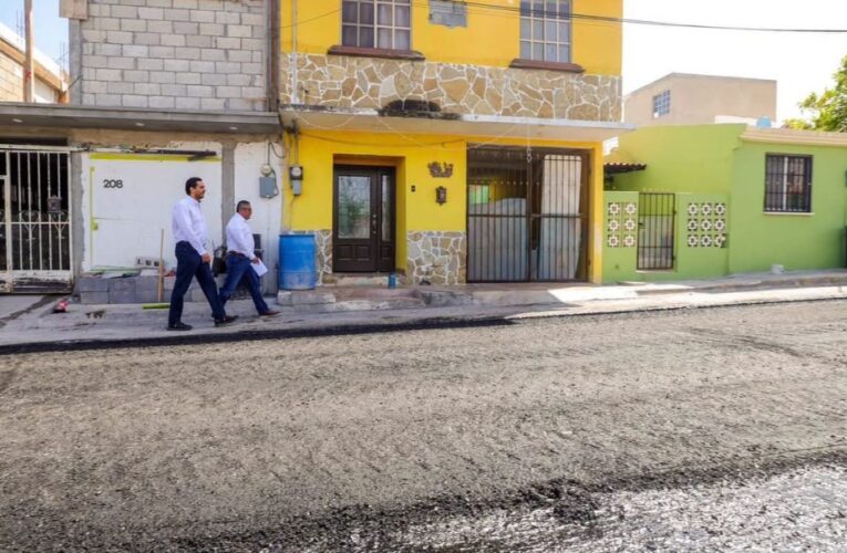 Mejora Gobierno de Carlos Peña Ortiz vialidad en la colonia La Cima